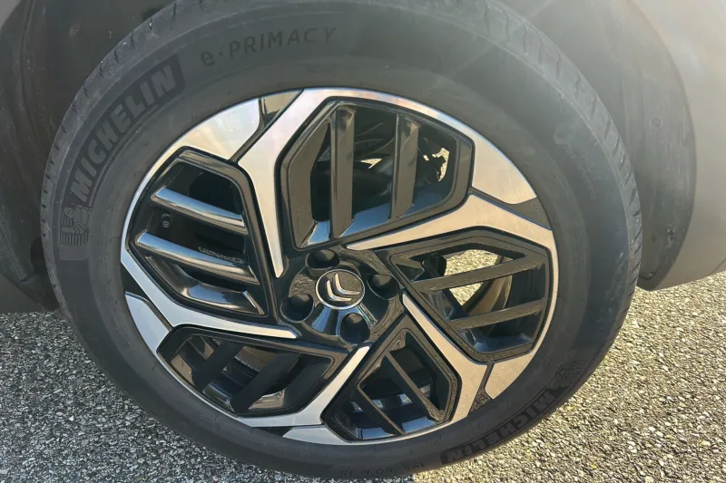 Image secondaire du véhicule 13