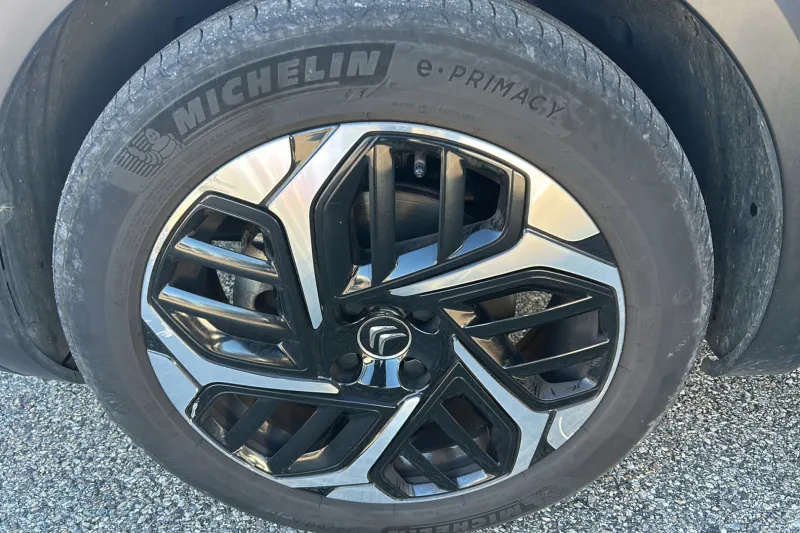 Image secondaire du véhicule 14