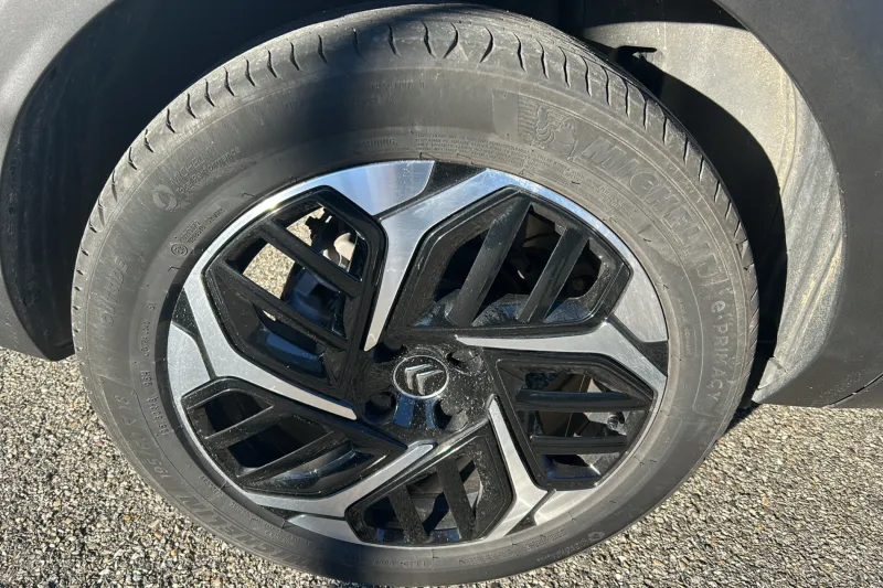 Image secondaire du véhicule 16