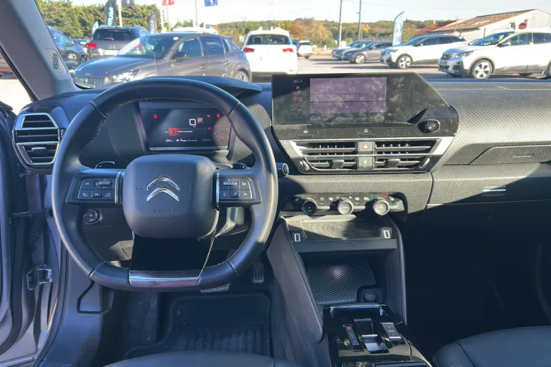 Image secondaire du véhicule 17