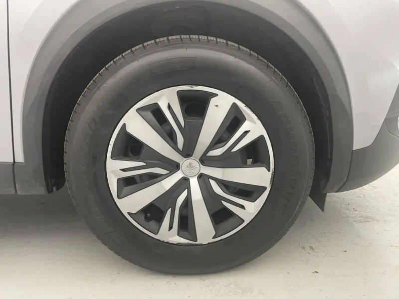 Image secondaire du véhicule 19