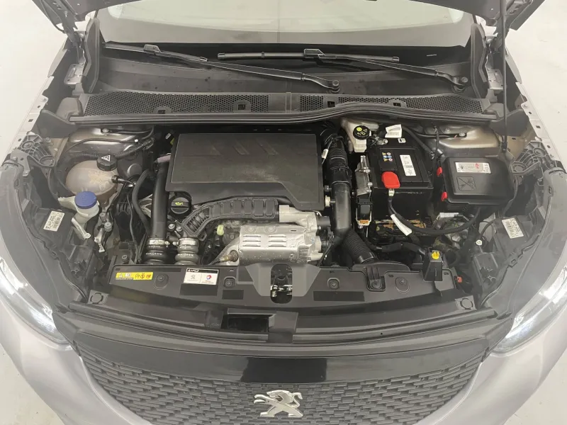 Image secondaire du véhicule 22