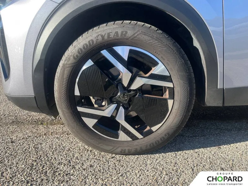 Image secondaire du véhicule 15