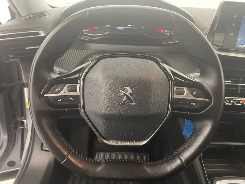 Image secondaire du véhicule 24