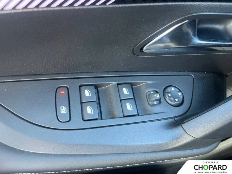 Image secondaire du véhicule 25