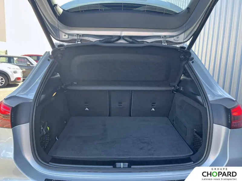 Image secondaire du véhicule 9