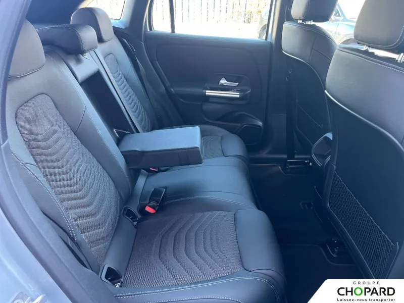 Image secondaire du véhicule 21