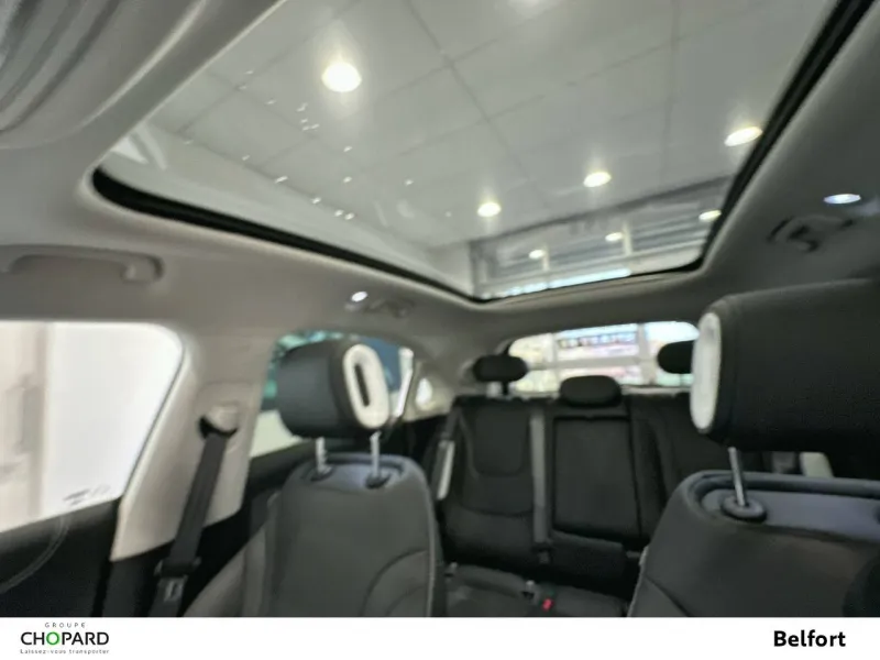 Image secondaire du véhicule 23