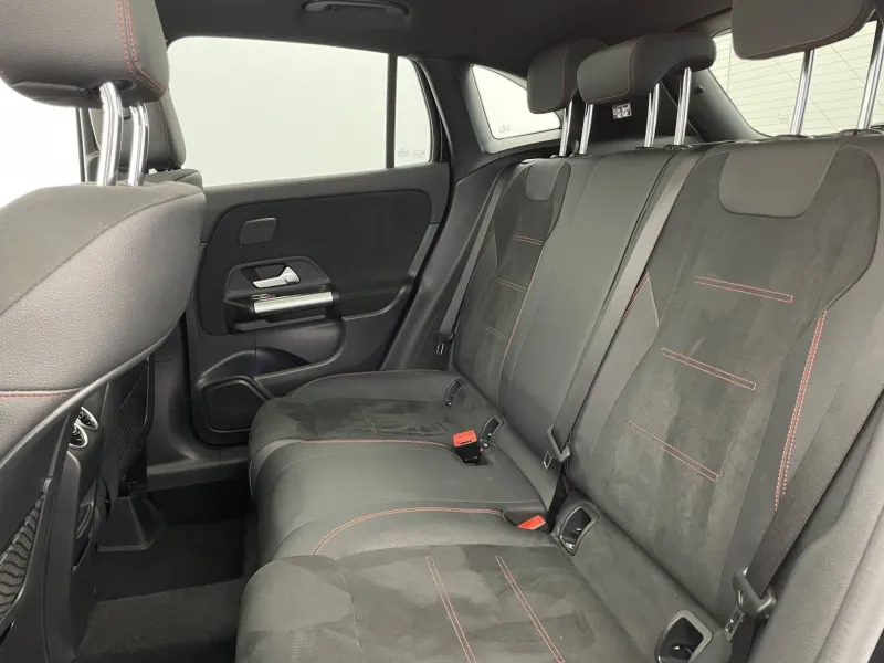 Image secondaire du véhicule 17