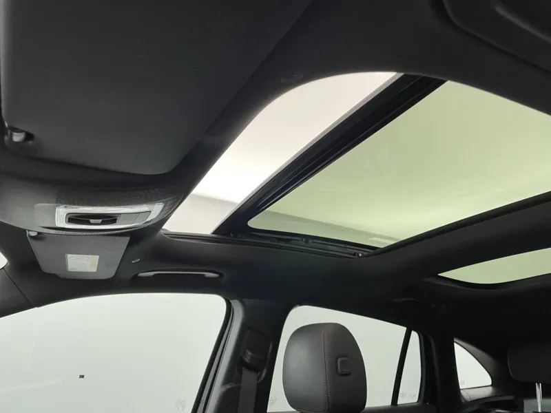 Image secondaire du véhicule 25