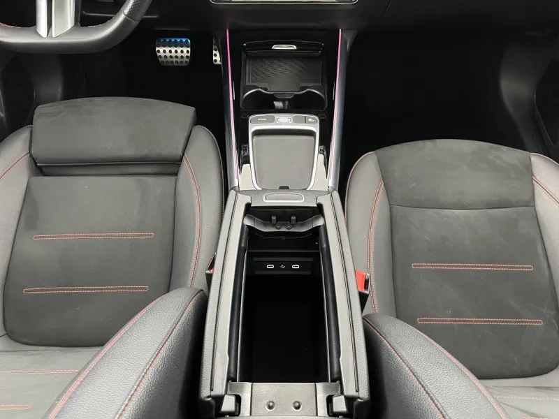 Image secondaire du véhicule 29