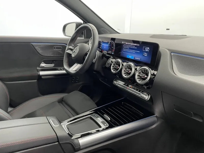 Image secondaire du véhicule 32