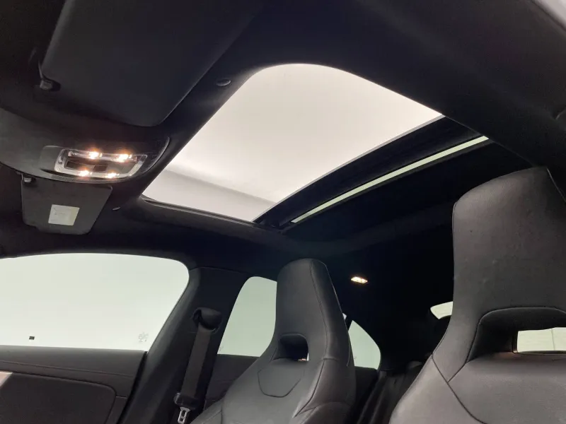 Image secondaire du véhicule 35