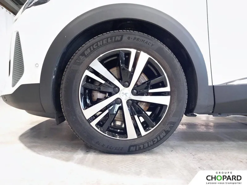 Image secondaire du véhicule 24