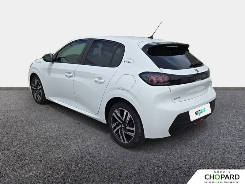 Image secondaire du véhicule 8