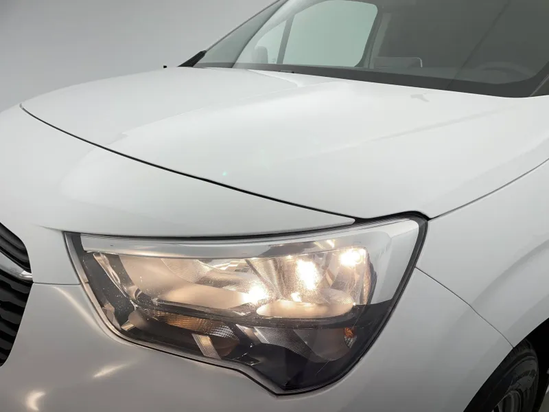 Image secondaire du véhicule 21