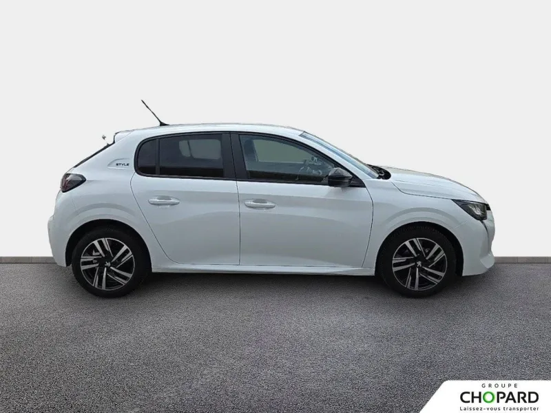 Image secondaire du véhicule 10