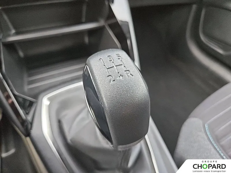 Image secondaire du véhicule 24