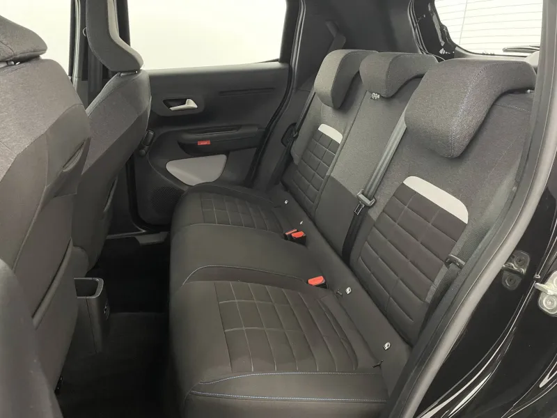 Image secondaire du véhicule 16