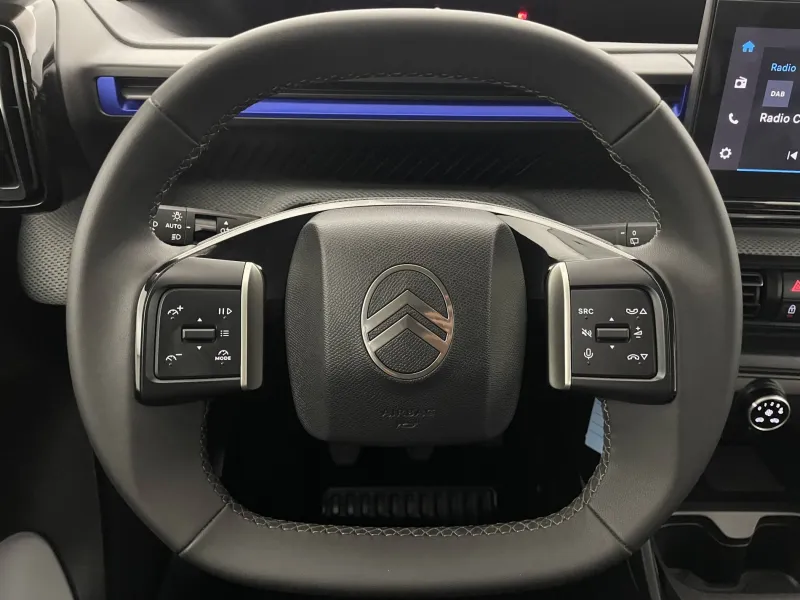 Image secondaire du véhicule 24