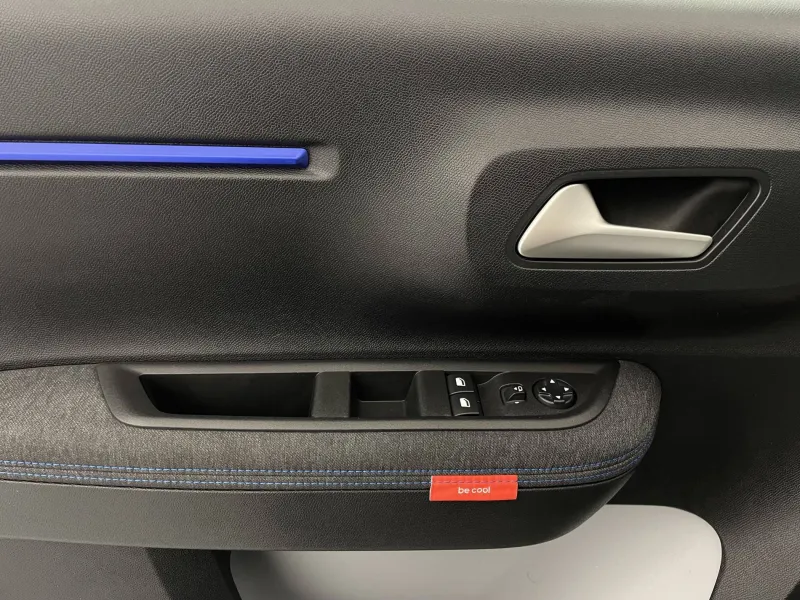 Image secondaire du véhicule 30