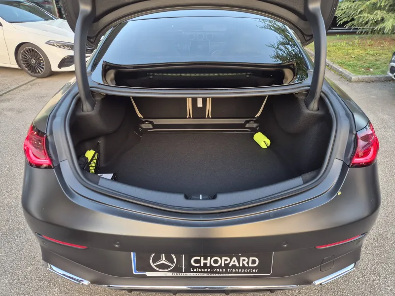 Image secondaire du véhicule 9