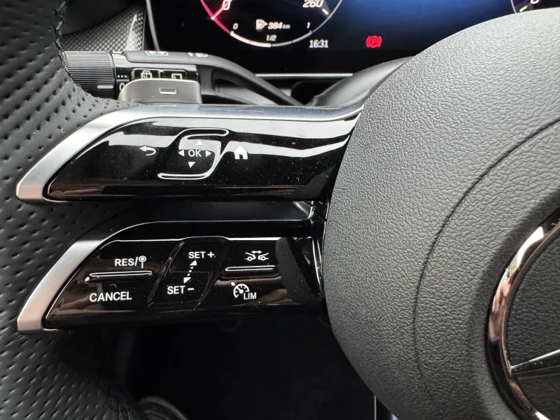 Image secondaire du véhicule 14