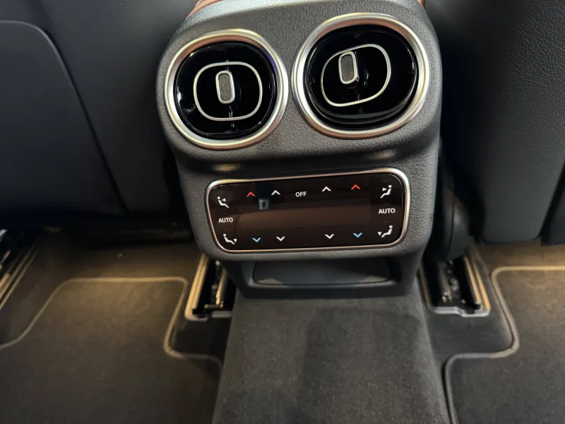 Image secondaire du véhicule 21