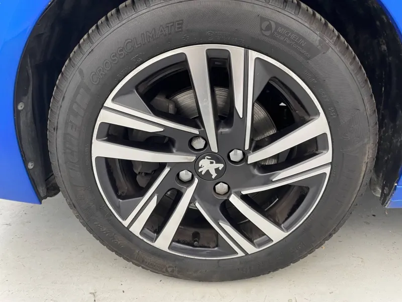 Image secondaire du véhicule 19