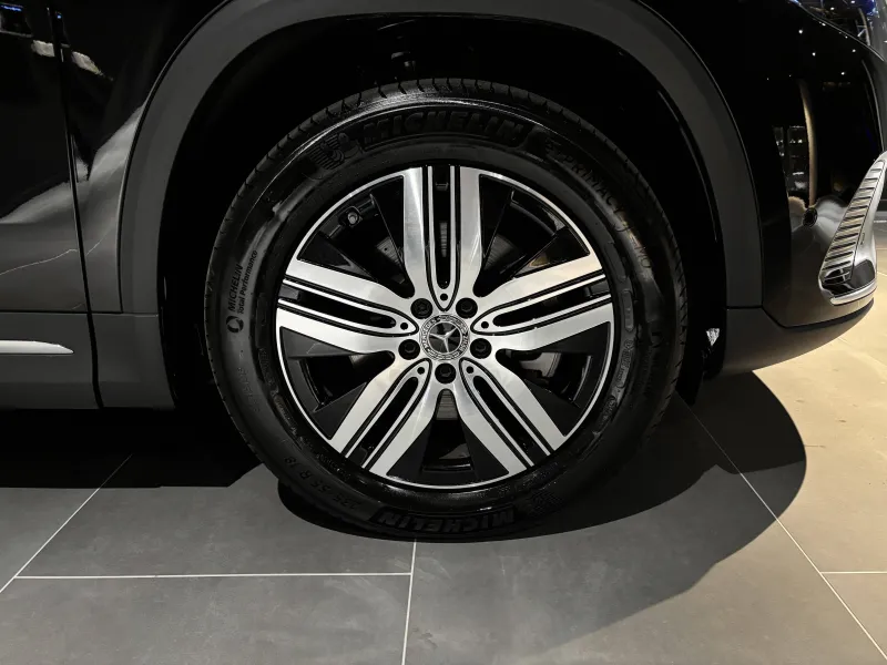 Image secondaire du véhicule 16