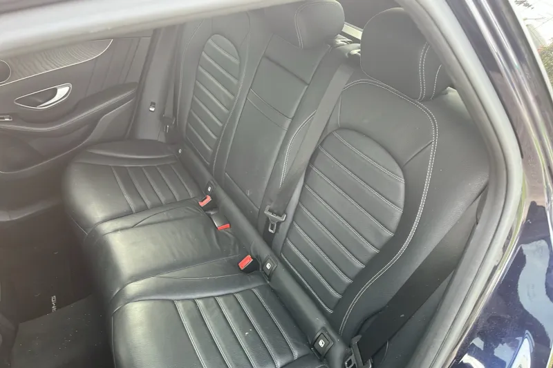 Image secondaire du véhicule 12