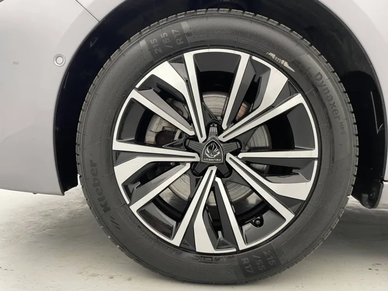 Image secondaire du véhicule 18