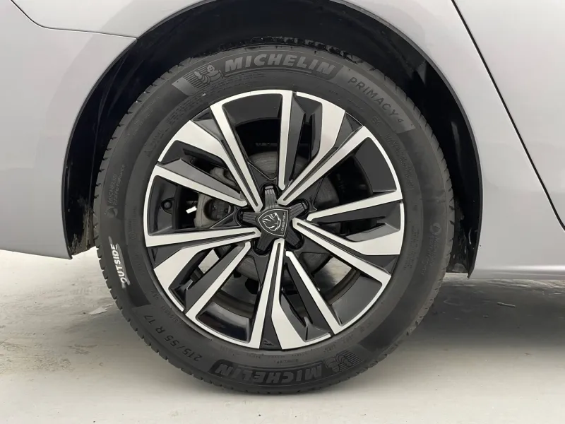 Image secondaire du véhicule 20