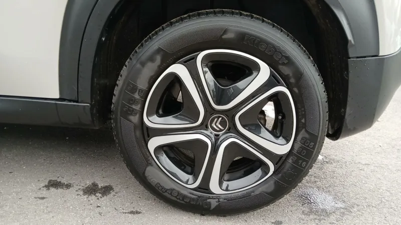 Image secondaire du véhicule 13