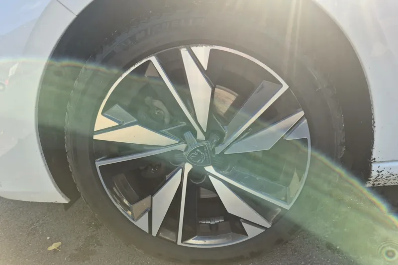 Image secondaire du véhicule 13