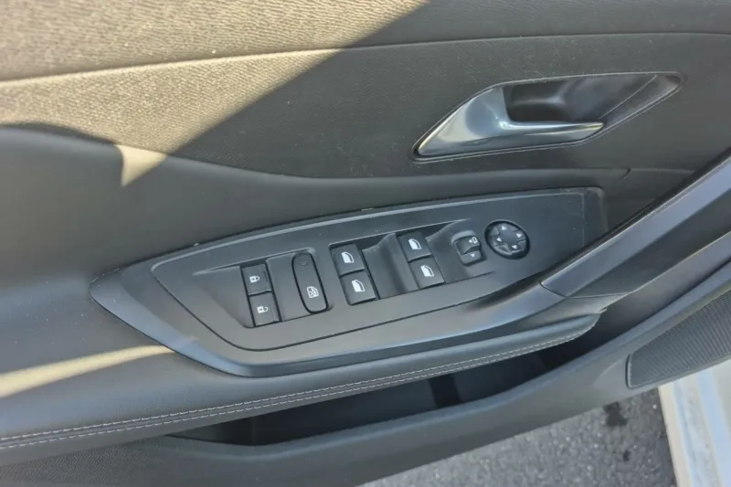 Image secondaire du véhicule 17