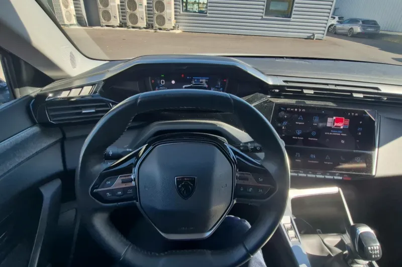 Image secondaire du véhicule 19