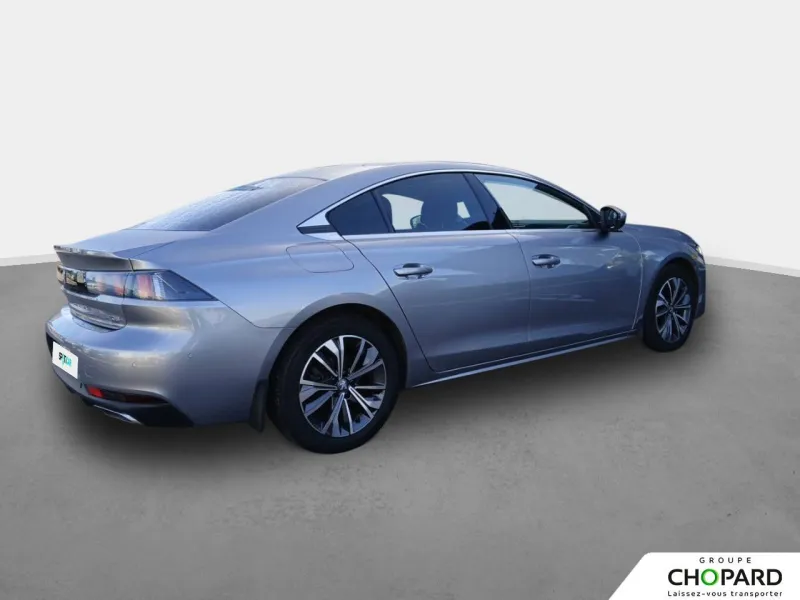 Image secondaire du véhicule 9