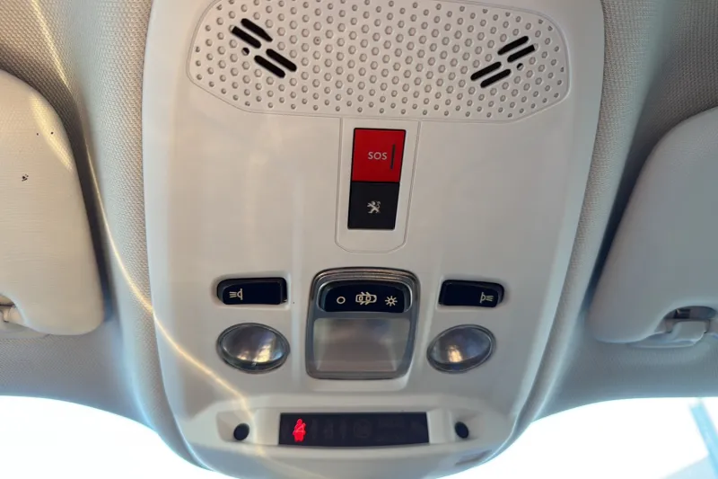 Image secondaire du véhicule 40