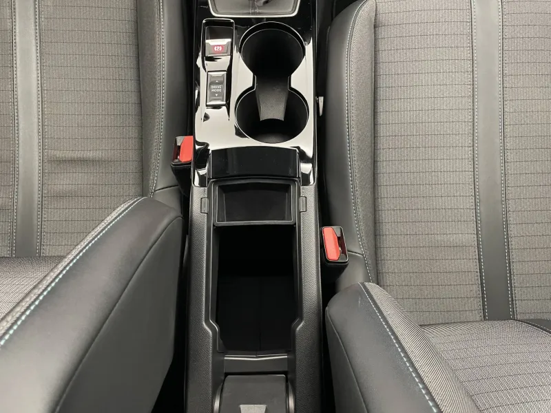 Image secondaire du véhicule 35