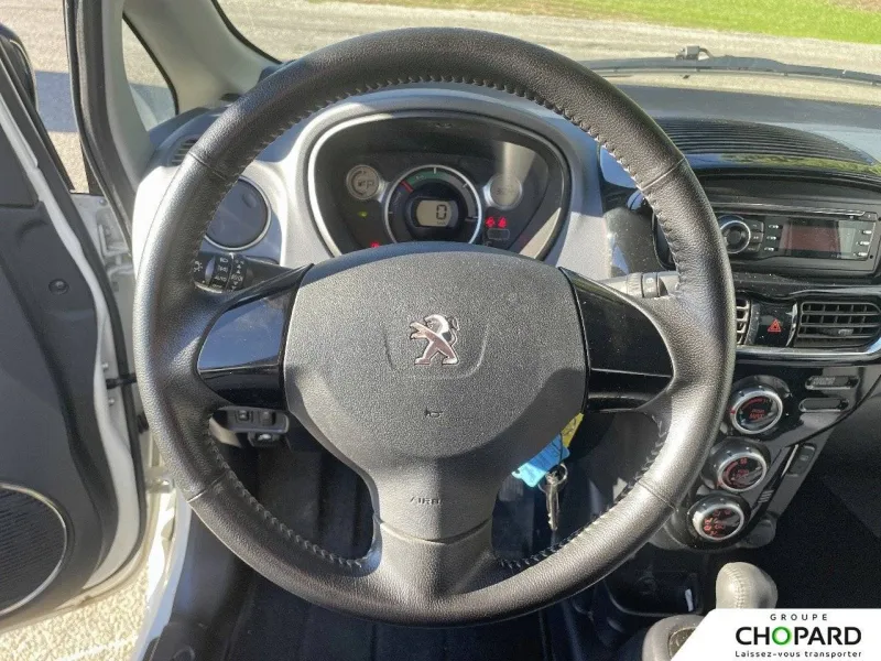 Image secondaire du véhicule 17