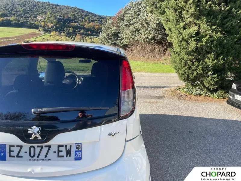 Image secondaire du véhicule 24