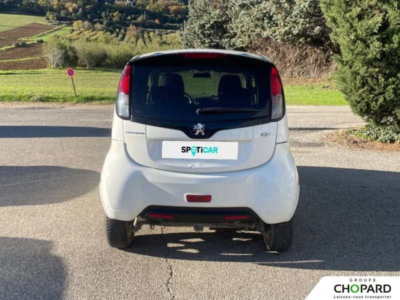 Image secondaire du véhicule 30