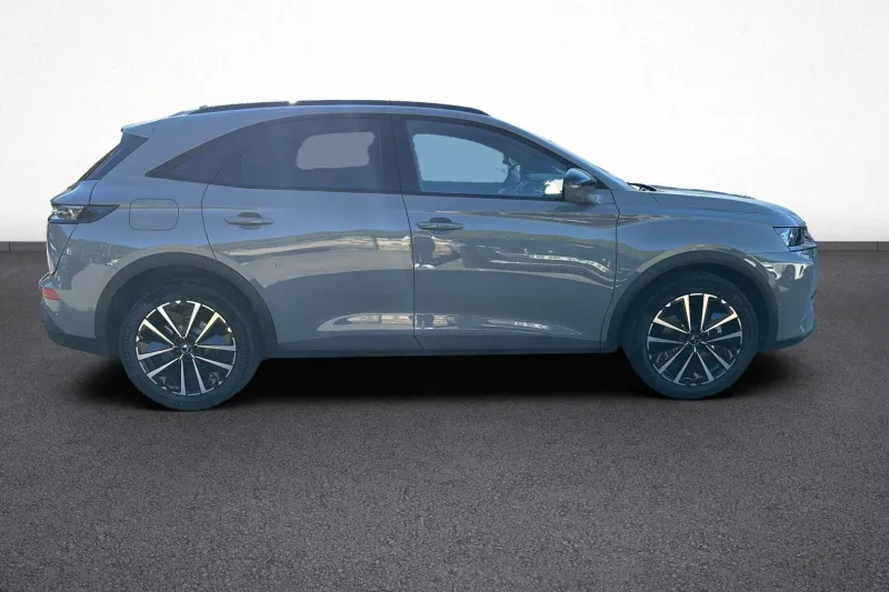 Image secondaire du véhicule 44