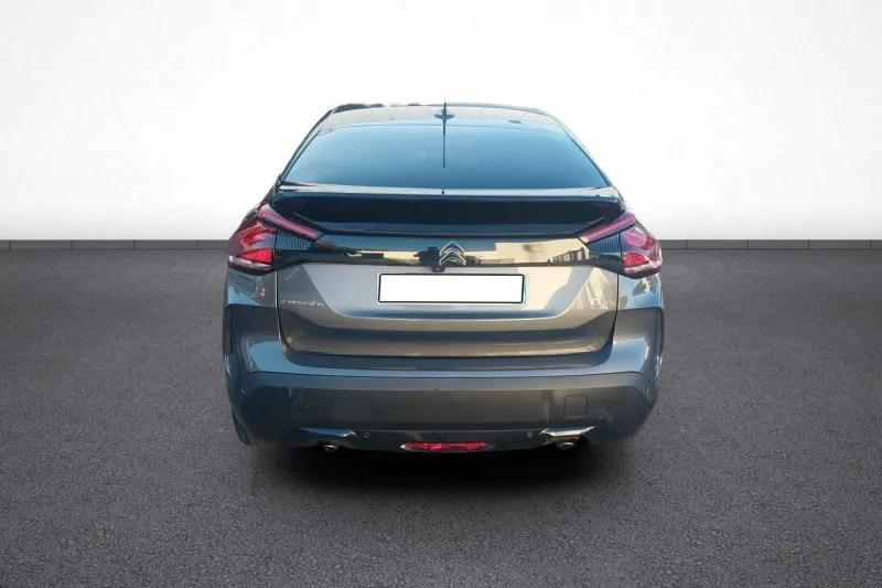 Image secondaire du véhicule 6