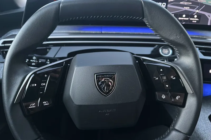 Image secondaire du véhicule 14