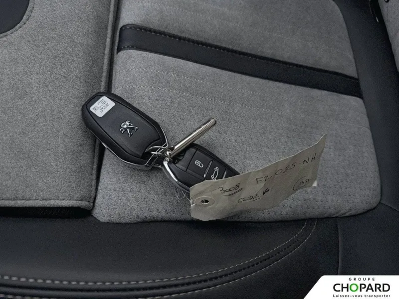 Image secondaire du véhicule 15