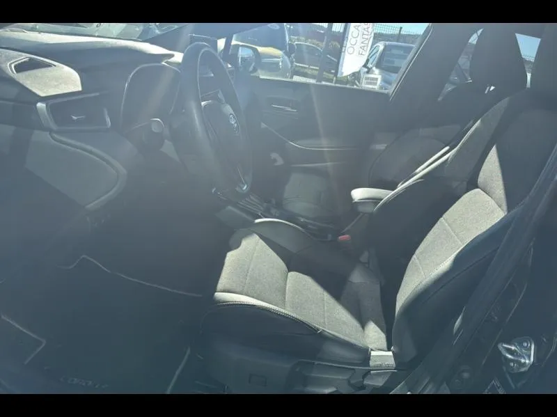 Image secondaire du véhicule 11