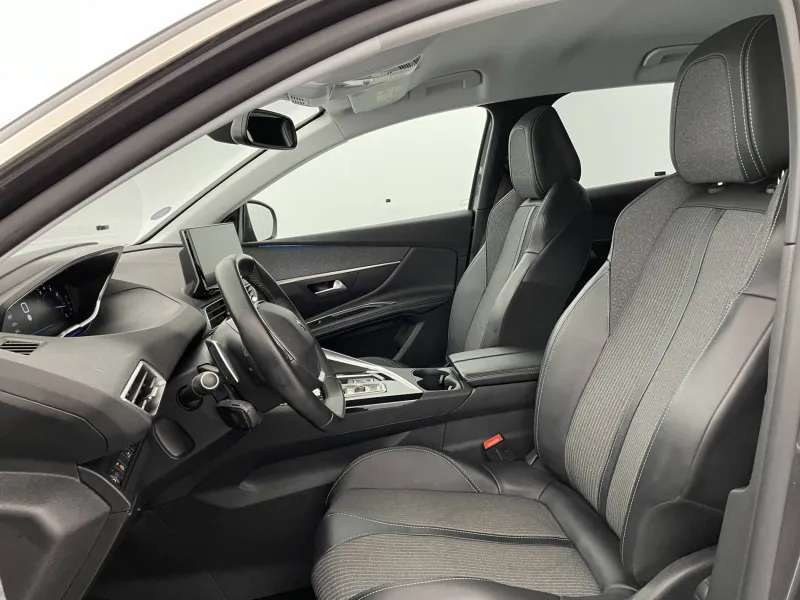 Image secondaire du véhicule 15