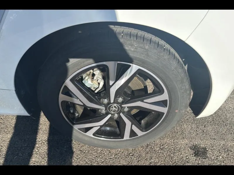 Image secondaire du véhicule 14